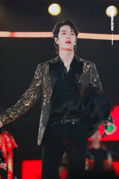 ✨龙的传人✨ cr:logo