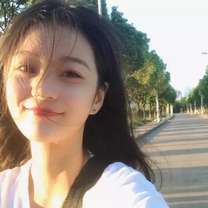 女头