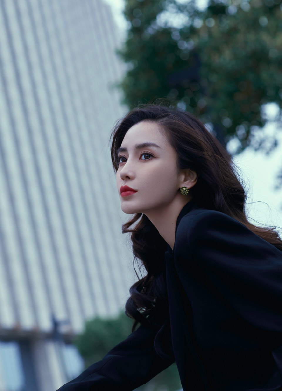 【侵权删】这里是Angelababy（杨颖）的美图啦~可甜可盐可飒你值得拥有哦！
我在豆蔻年华遇见你，想要陪你好多好多年。（图源很广，带水印，只是个人集baby美图）