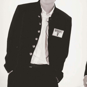 虽然她送了我玫瑰花