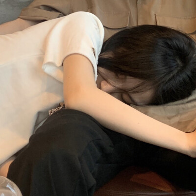 //真的问心无愧吗 在某个想起我的夜晚
来源各处 如侵致歉