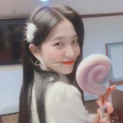 ·金艺琳·
甜妹 糖都要溢出来了