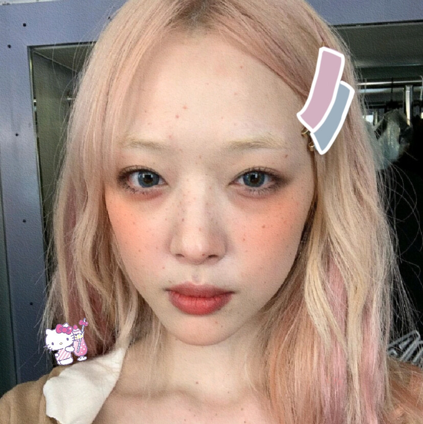 可二改
微调过加了贴纸
注明林榆潇