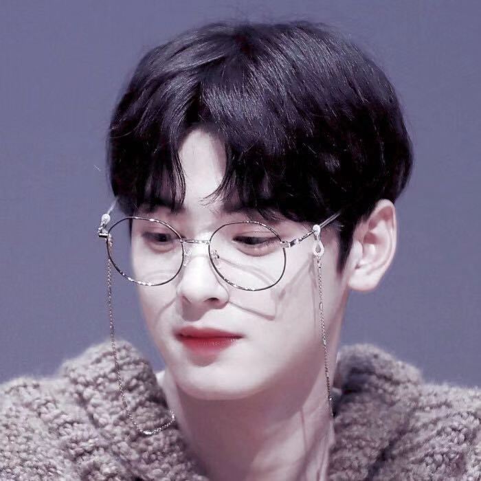 车车，yyds，不愧是脸蛋天才(*•̀ᴗ•́*)و ̑̑