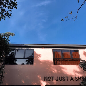 
 渐沉的绯色之云，是我的爱意。