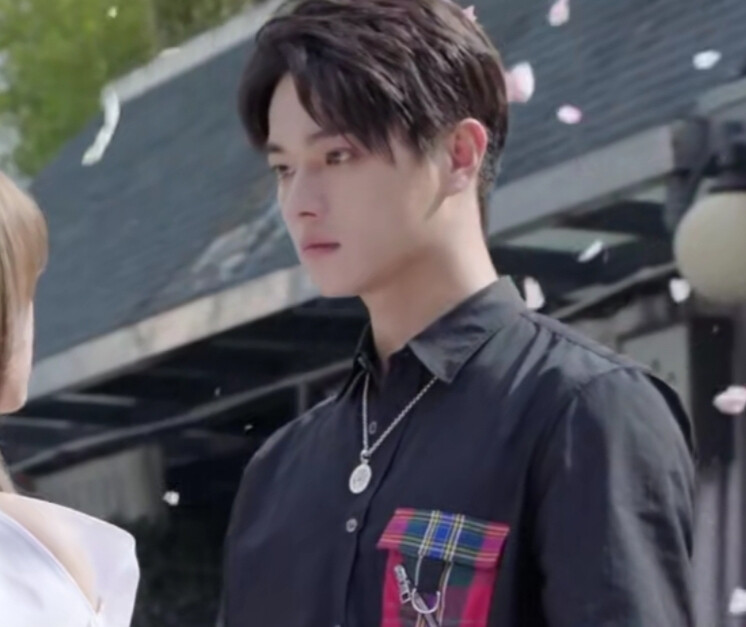 许凯 程潇可二改,注明沈幼妧。