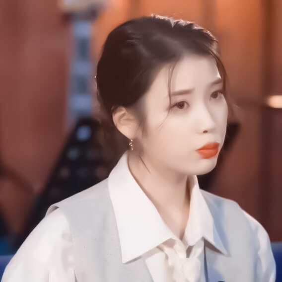 ◦IU
截.沈喃月