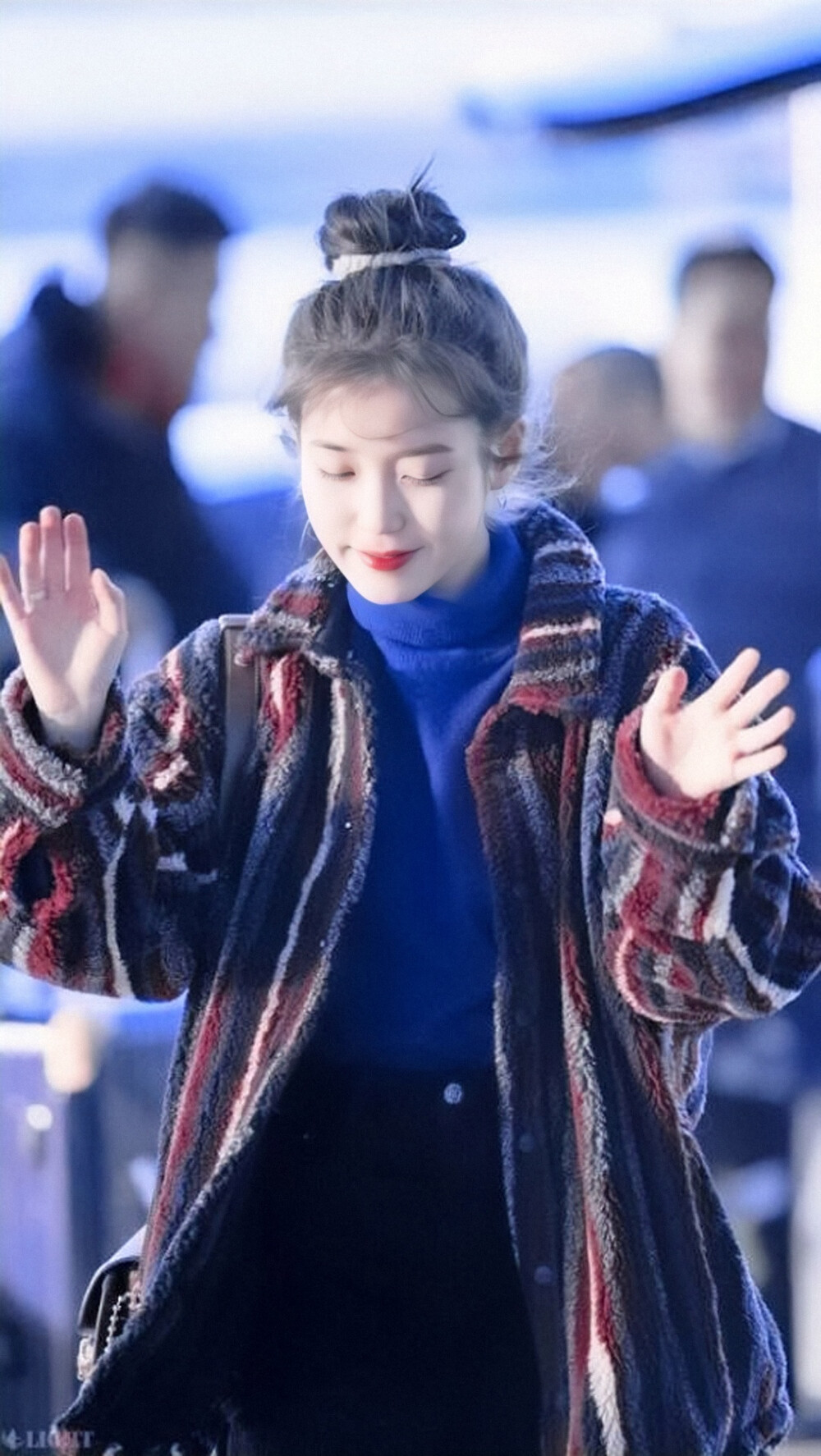 
-“次次说 次次听 次次这样做.”
-原Moonlight_iu.