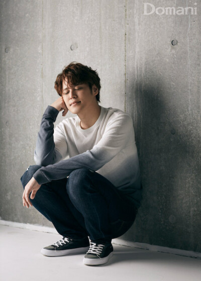 宫野真守 mamo
杂志另外几套图 依旧不全