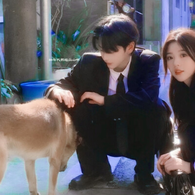 ©刘梦'彭十六
'' 我 回 来 了 ''
''久违...''