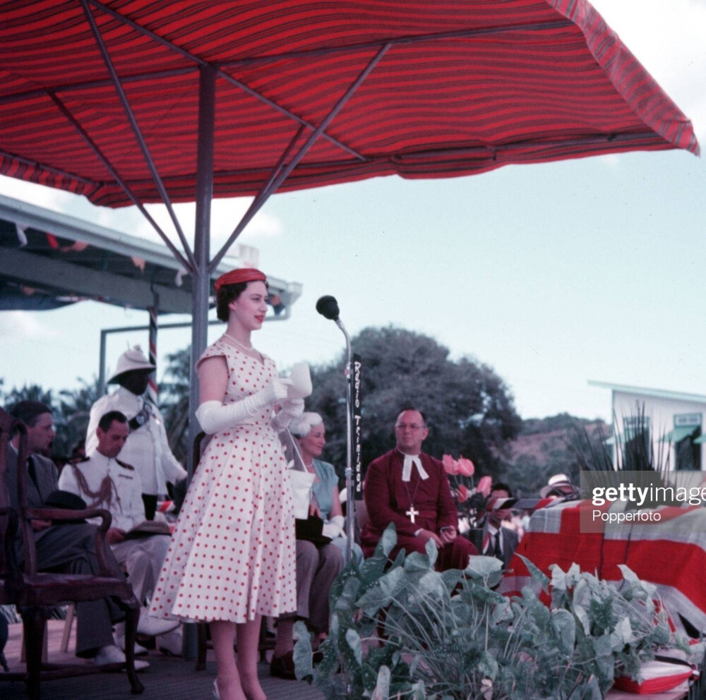 1955年，正在进行为期四周的加勒比海之旅的玛格丽特公主