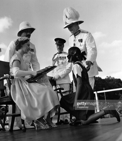 1955年，正在进行为期四周的加勒比海之旅的玛格丽特公主