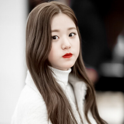 “Hi”
IZ*ONE张元英
©20040830_jp