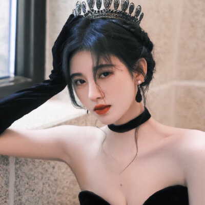 鞠婧祎