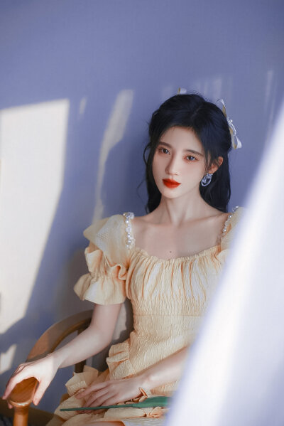 鞠婧祎