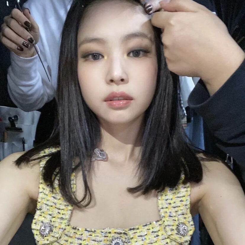 jennie 金智妮 金珍妮 JENNIE
