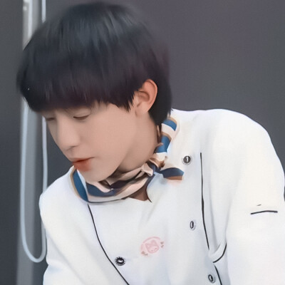 “小宝一定要出道啊”
原截好像是江乐棠叭（我不确定啊，错了记得和我说）
苏粟粟/张泽禹