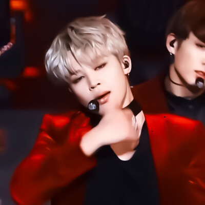 .你逃不掉了
背景图林燃
洛泇/朴智旻