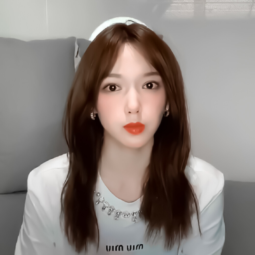 程潇可二改套图
注明林榆潇