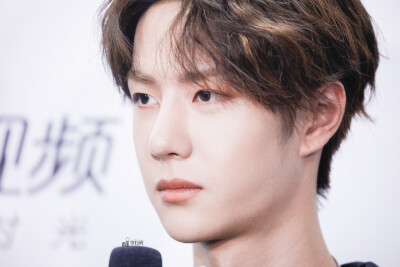 190712 天津见面会群访 @UNIQ-王一博 cr:logo ​​​