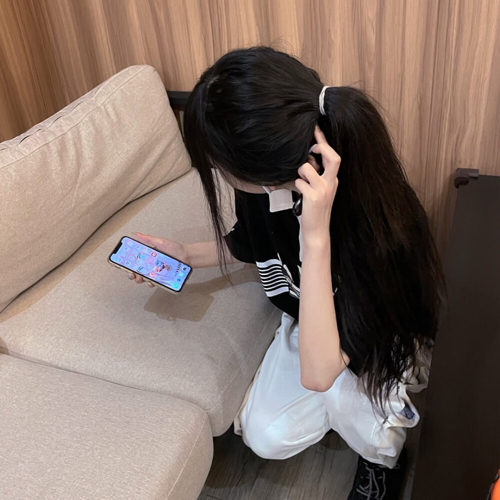像救赎的光 又像坠落的灰