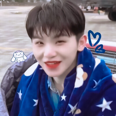 “Woozi xi~”
seventeen李知勋Woozi
©姜柘