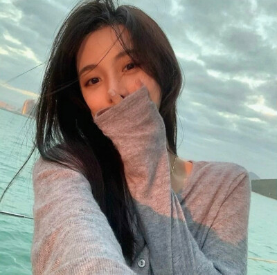 很多人对你感兴趣 但没有人执着于你