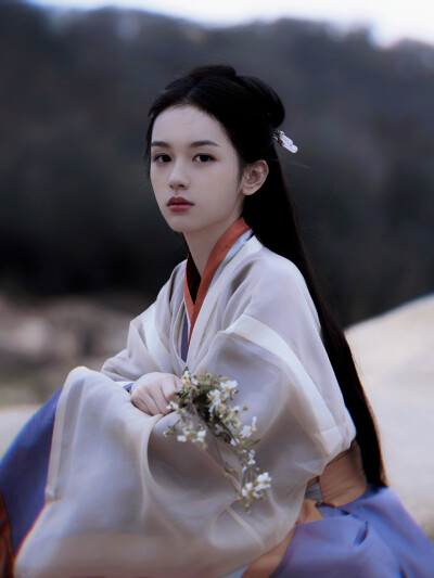 周也 二传@覓柏林