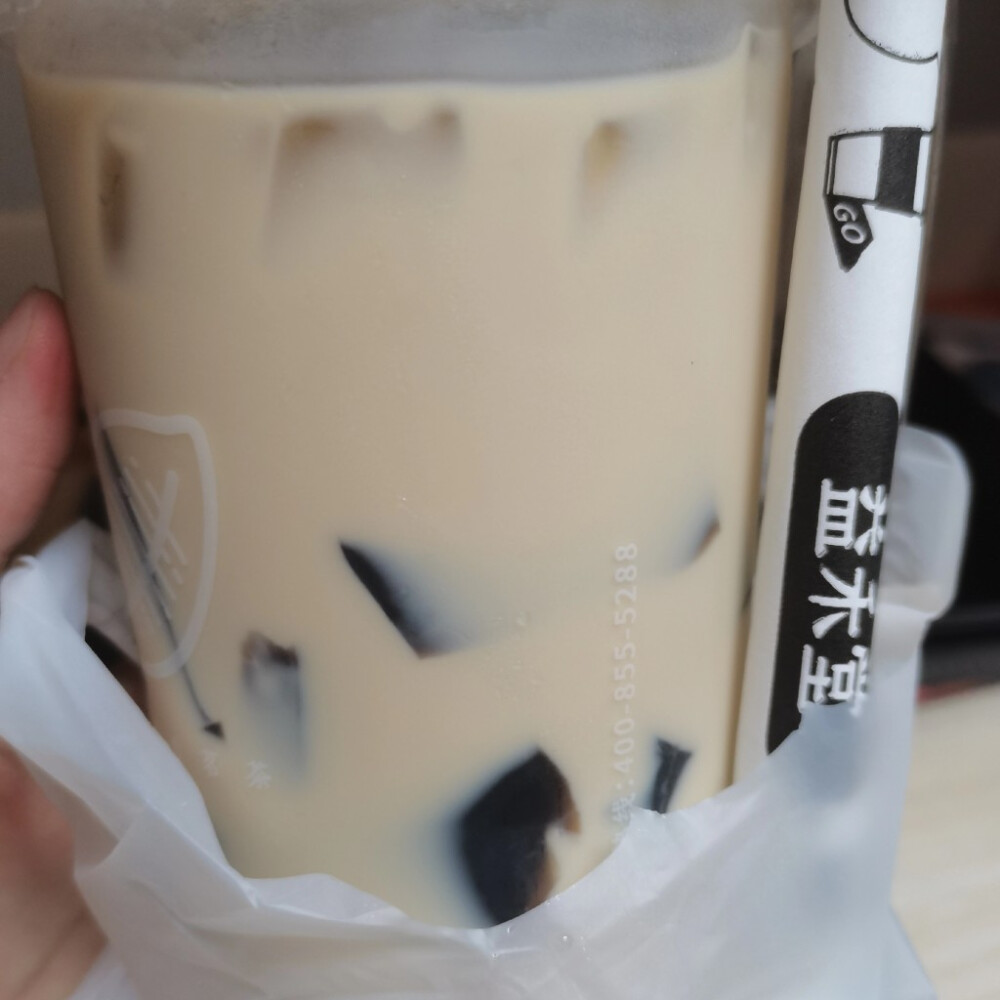 火锅加甜品，冰火两重天！(?ε?)