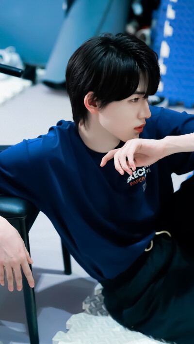 “小宋老师”
宋亚轩/苏粟粟