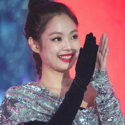 Jennie
cr.TadyDotCom