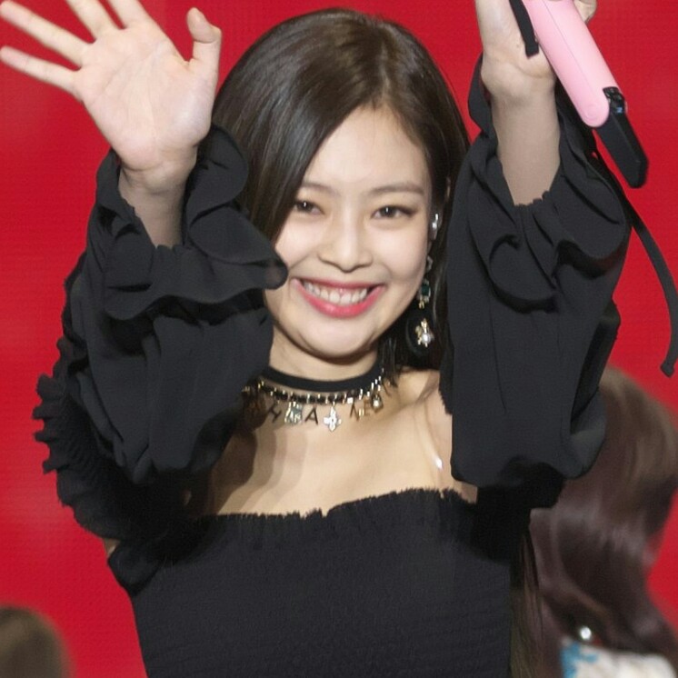 Jennie
cr.TadyDotCom