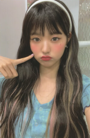 张元英