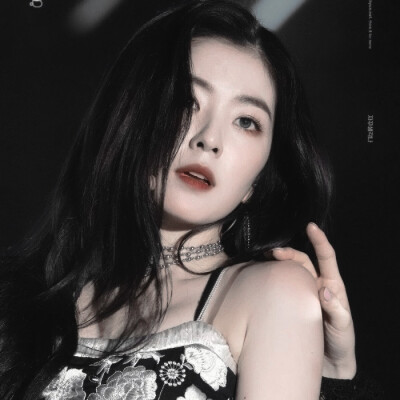 * Pulchritude *
« ˇ 我从来不觉得孤独，说浪漫些，我完全自由。ˇ »
裴珠泫 Irene
©ThinkB