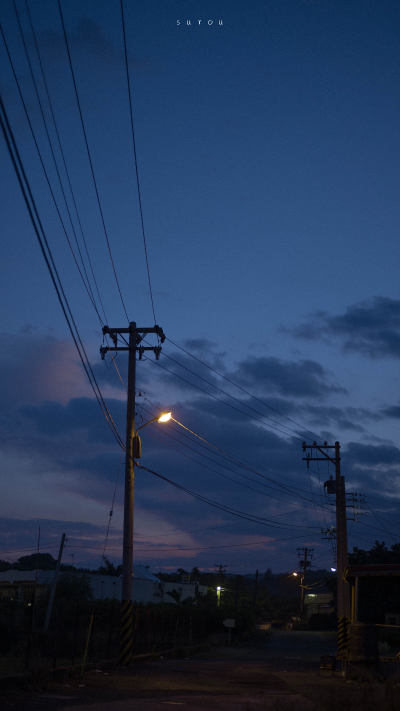 梦·景·花·海·夕阳·月色
图片来源于网络，侵权删