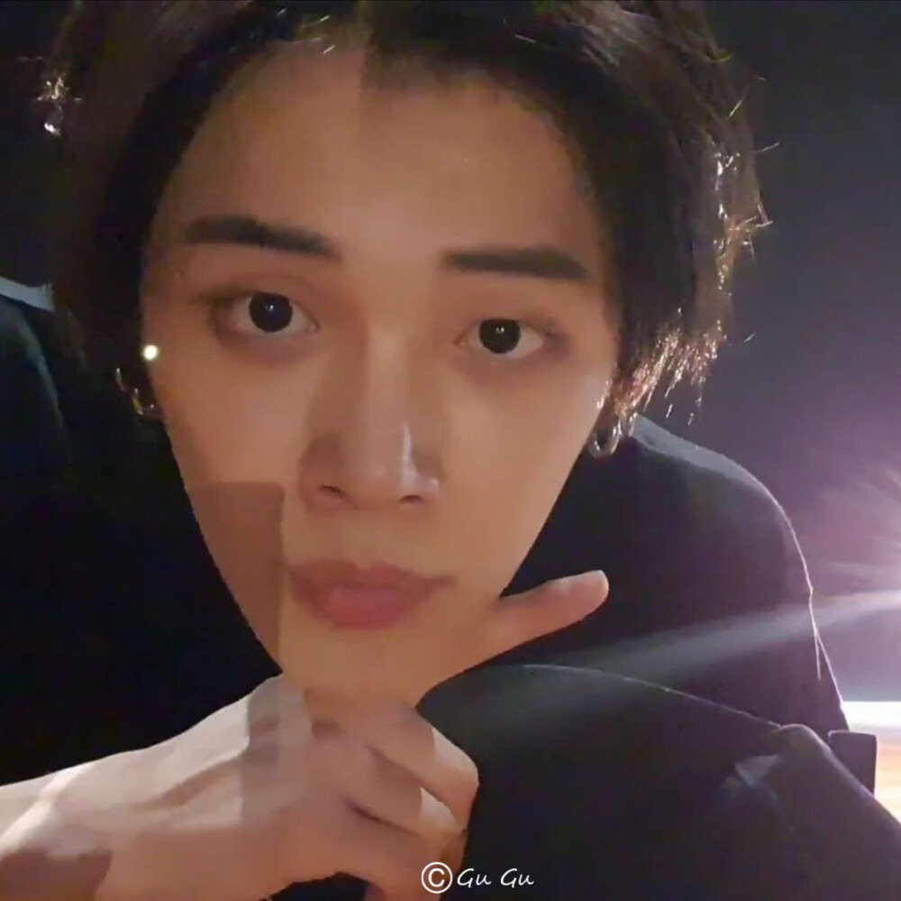 崔然竣（YeonJun）vapp直播自截图