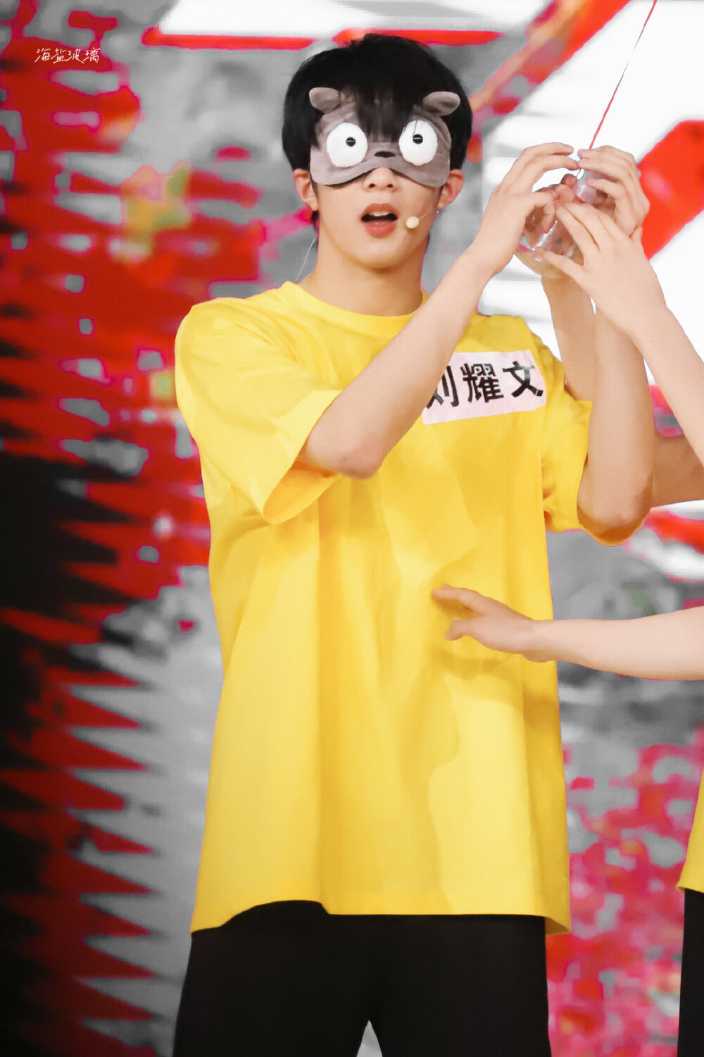 如果刘耀文不进时代峰峻也不会是精神小伙