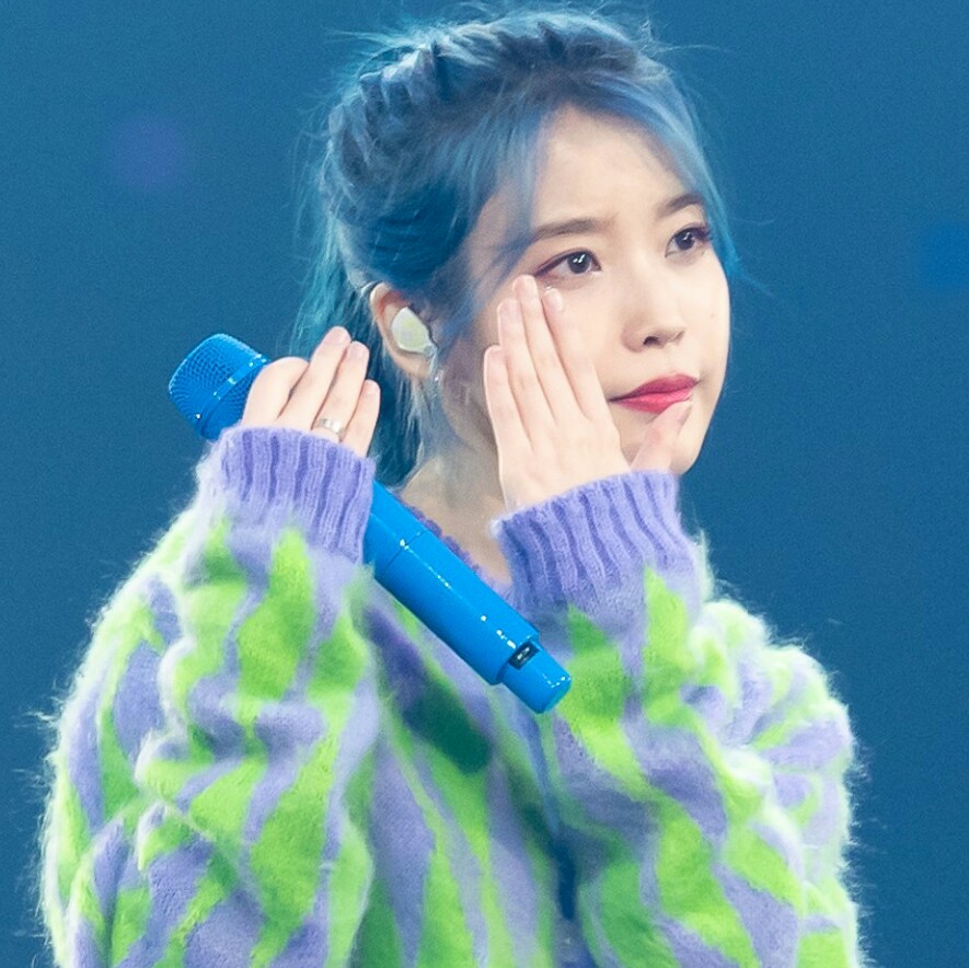 IU
cr.iu_strawberry
7p