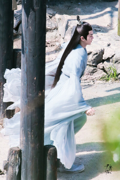 宝儿 你演的角色都太惨了