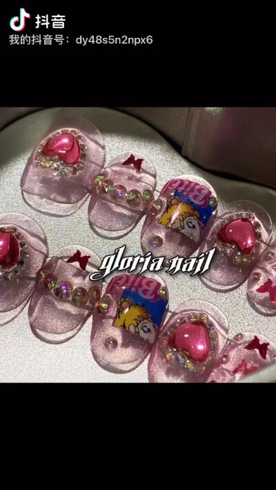 Gloria Nail
欧美穿戴甲
辣妹
个性