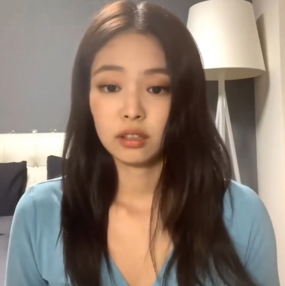 jennie
标注艾琳