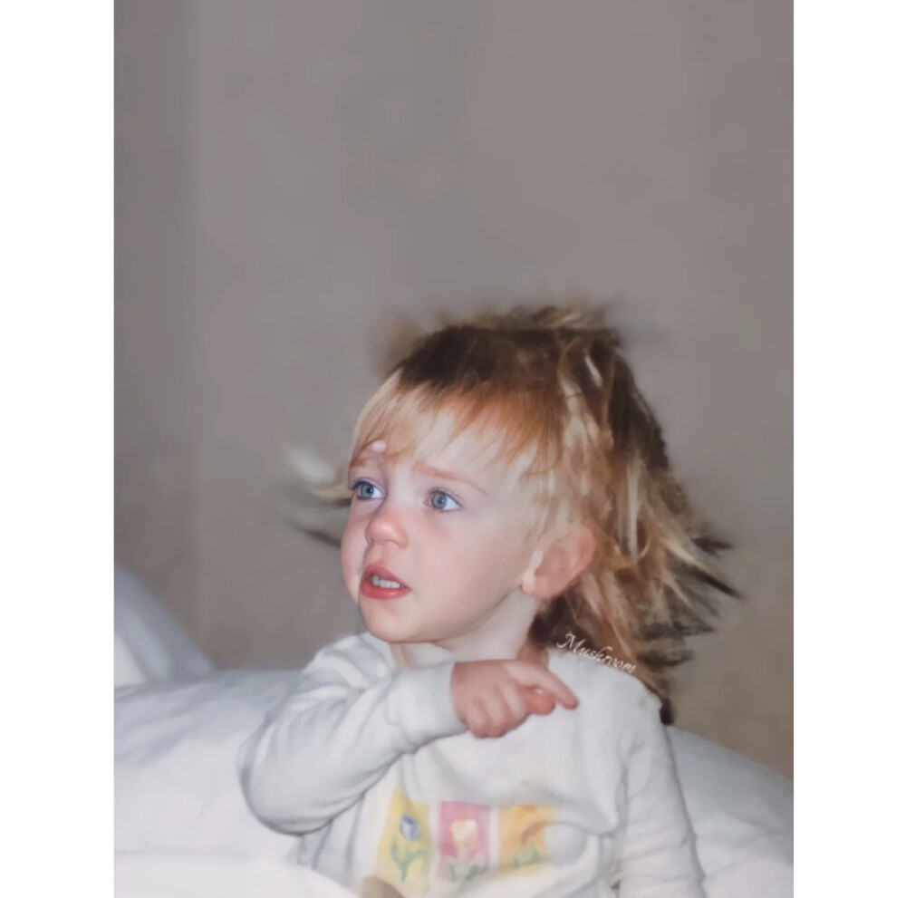 碧梨 billieeilish cr.小hs