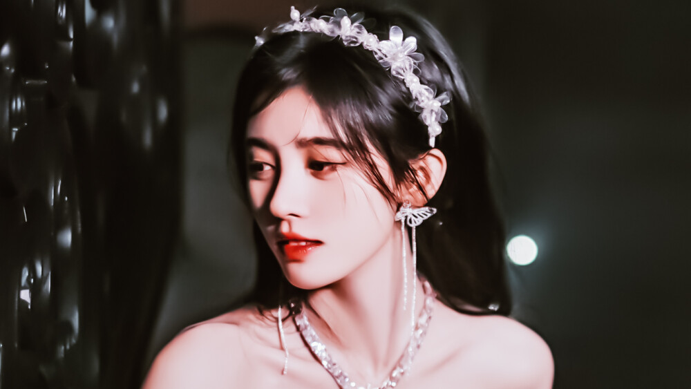 鞠婧祎橙光素材
禁二转二改，抱图dd/收藏，使用注明林乔笙