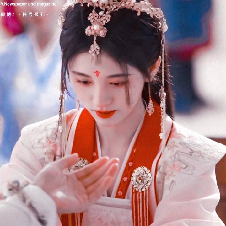 鞠婧祎·