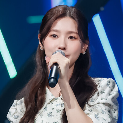 赵美妍可二改。