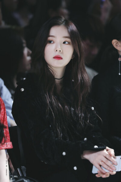 lisa裴珠泫rosieblackpink壁纸少女心身材美女壁纸
