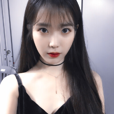 IU