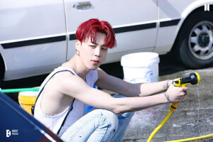 BTS♡
防弹少年团
夏日男友