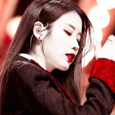 
* 閉嘴。別在背后意論我。