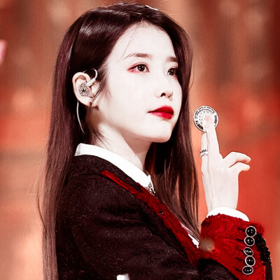 
* 閉嘴。別在背后意論我。